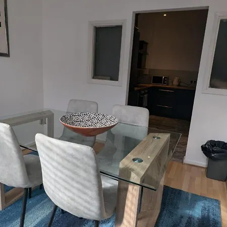 Spacious 2 Bed Apartment In Manchester City Centre Exterior photo